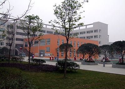 éåæ ¡åºä¸è§