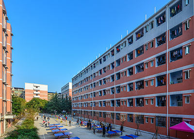 四川的技术学校该选择哪所呢