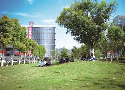 学校环境