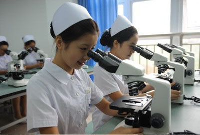 成绩一般能读成都卫生学校吗