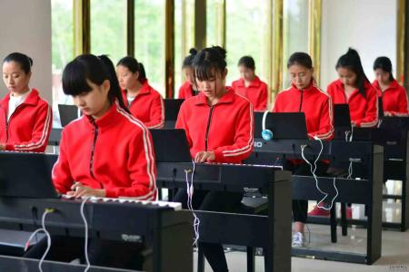 重庆学前教育专业毕业生就业方向好不好,重庆幼师技校