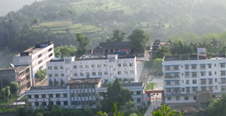 巴中市巴州区化成职业中学
