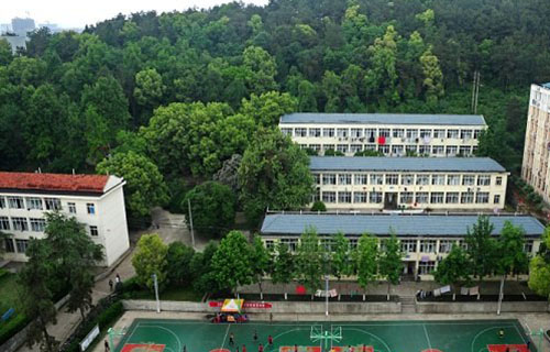 学校操场
