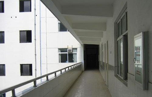 学校走廊