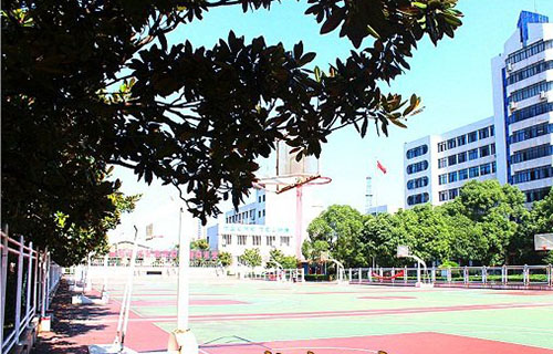学校操场