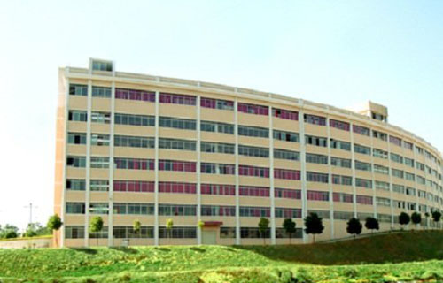 学院湖畔