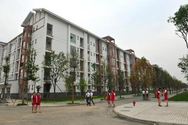 四川省旅游学校招生要求