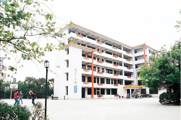 荣县技工学校怎么样