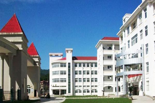四川省剑阁职业高级中学校怎么样