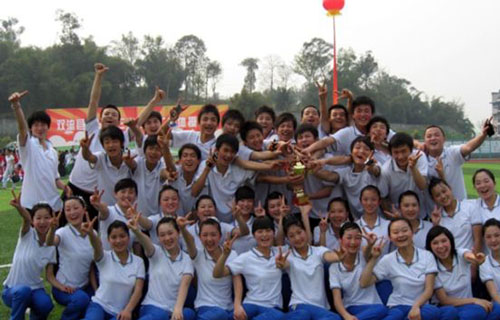成都电子信息学校学生风采