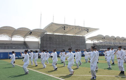 成都市工程职业技术学校(青白江技师学院)太极拳表演
