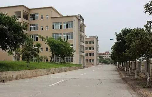 绵阳财经学校校园环境