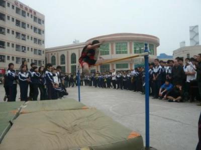 达州财贸学校校园