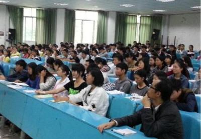 达州财贸学校教室