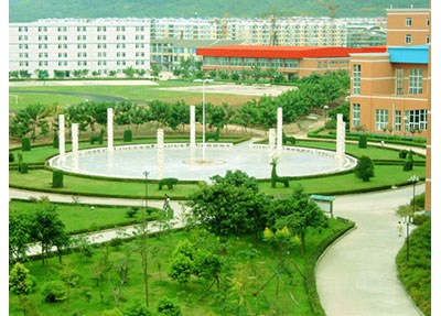 四川烹饪学院九龙柱广场