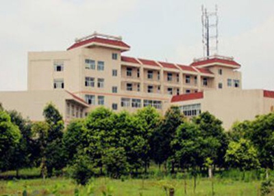 新格林艺术职业高级中学学校建筑