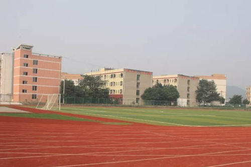 乐山职业技术学院