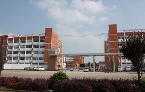 江陵县职业技术教育中心学校