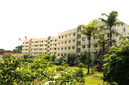 重庆市计算机职业高级中学