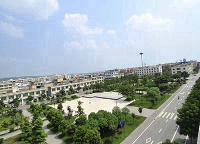 北京房山卫生学校2025年报名一年多少学费