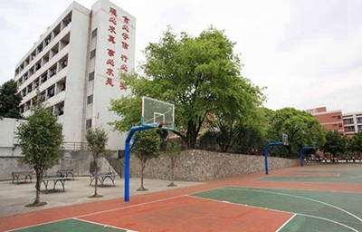 南充通信运输职业学校2025年学费多少