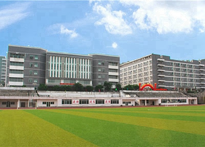 巴中市巴州区化成职业中学校2025年报名学费多少钱