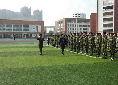云南省水利水电学校2024年学费多少？贵吗？