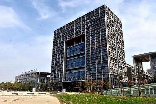 报考成都工程职业技术学校需要满足哪些条件