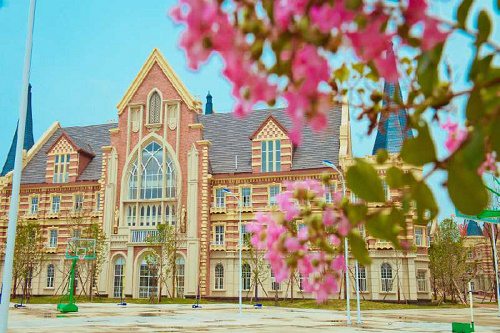 2023年四川文化传媒职业学院五年制大专学校学费