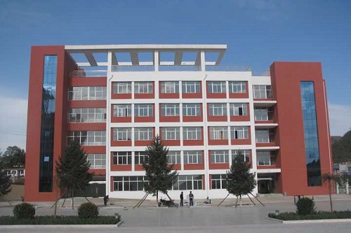 四川西充县职业中学的招生要求高吗