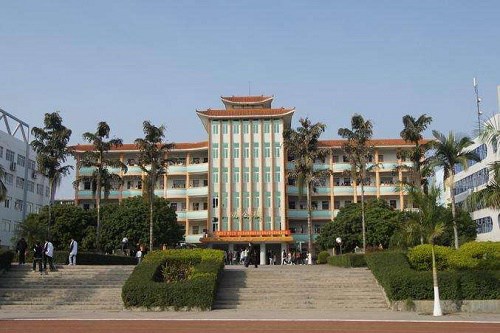 2023年长宁县职业高级中学校招生计划