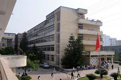 2023年四川凉山卫生学校招生计划